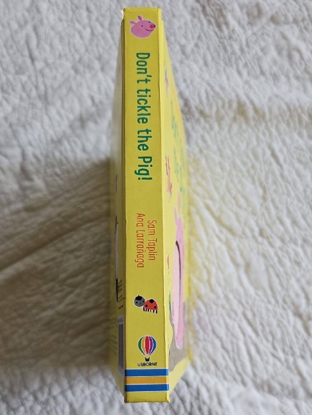 Born Don't Tickle the Pig! - Yellow Cover with Pink Pig - Picture 4 of 7